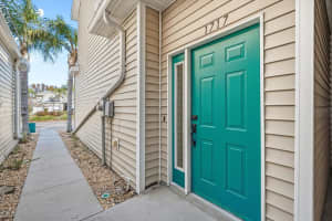 1717 HAMMOCKS AVENUE, LUTZ, FL 33549 - MLS#MFRA4676773