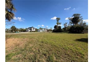 24501 YACHT CLUB BOULEVARD, PUNTA GORDA, FL 33955 - MLS#MFRA4676778