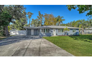 209 Briggs Ct, SARASOTA