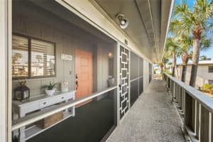 6500 FLOTILLA DRIVE, HOLMES BEACH, FL 34217 - MLS#MFRA4676793