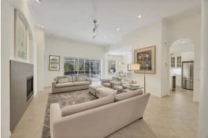 8404 ABINGDON COURT, UNIVERSITY PARK, FL 34201 - MLS#MFRA4676832