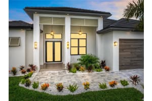 109 35TH PLACE, CAPE CORAL, FL 33993 - MLS#MFRA4676836