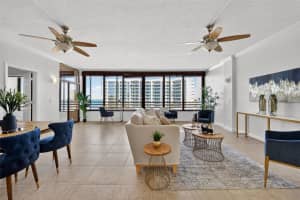 1102 BENJAMIN FRANKLIN DRIVE, SARASOTA, FL 34236 - MLS#MFRA4676837