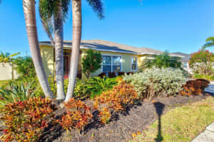 5213 MOON SHELL DRIVE, APOLLO BEACH, FL 33572 - MLS#MFRA4676842