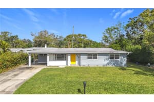 2877 MICHIGAN STREET, SARASOTA, FL 34237 - MLS#MFRA4676851