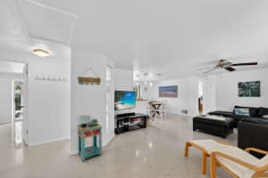 3326 ROWENA STREET, SARASOTA, FL 34231 - MLS#MFRA4676853