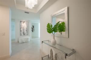 800 TAMIAMI TRAIL, SARASOTA, FL 34236 - MLS#MFRA4676855