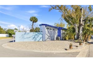 1939 HIGH POINT DRIVE, SARASOTA, FL 34236 - MLS#MFRA4676860