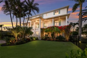 750 SIESTA KEY CIRCLE, SARASOTA, FL 34242 - MLS#MFRA4676958