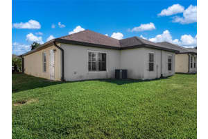 10433 HIGH GROVE AVENUE, LAKE PLACID, FL 33852 - MLS#MFRA4676961