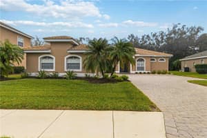 9004 BROOKFIELD TERRACE, BRADENTON, FL 34212 - MLS#MFRA4677000