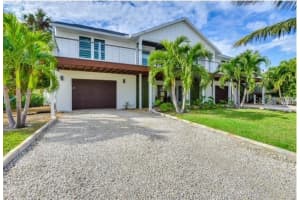 5708 HOLMES BOULEVARD, HOLMES BEACH, FL 34217 - MLS#MFRA4677031