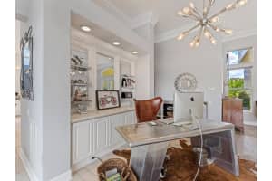 8687 WOODBRIAR DRIVE, SARASOTA, FL 34238 - MLS#MFRA4677032