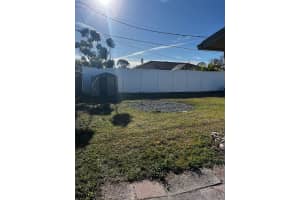 425 PALMETTO DRIVE, VENICE, FL 34293 - MLS#MFRA4677039