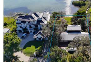 1621 MEMORY LANE, SARASOTA, FL 34231 - MLS#MFRA4677041