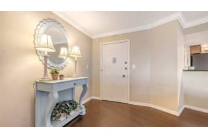 1 BENJAMIN FRANKLIN DRIVE, SARASOTA, FL 34236 - MLS#MFRA4677053