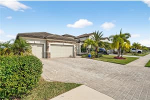 17850 POLO TRAIL, LAKEWOOD RANCH, FL 34211 - MLS#MFRA4677076