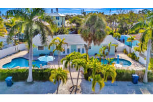 207 75TH STREET, BRADENTON BEACH, FL 34217 - MLS#MFRA4677085