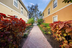 8015 LIMESTONE LANE, SARASOTA, FL 34233 - MLS#MFRA4677096