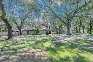 7405 WILLIAMS ROAD, SEFFNER, FL 33584 - MLS#MFRA4677114
