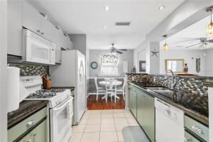 1108 65TH AVENUE, BRADENTON, FL 34207 - MLS#MFRA4677171