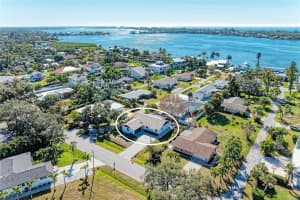 6738 AVENUE D, SARASOTA, FL 34231 - MLS#MFRA4677186