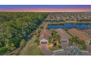 5400 LAMPIASI STREET, SARASOTA, FL 34238 - MLS#MFRA4677220