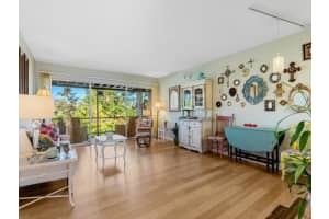 2155 WOOD STREET, SARASOTA, FL 34237 - MLS#MFRA4677222