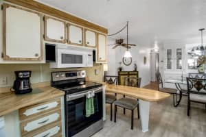 5619 BAYSHORE ROAD, PALMETTO, FL 34221 - MLS#MFRA4677278