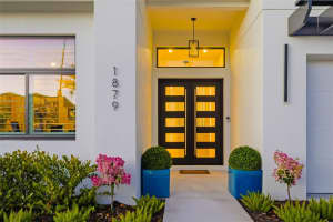 1879 HIBISCUS STREET, SARASOTA, FL 34239 - MLS#MFRA4677284