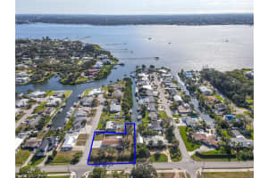 2401 10TH STREET, PALMETTO, FL 34221 - MLS#MFRA4677302