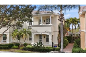 7681 BERGAMO AVENUE, SARASOTA, FL 34238 - MLS#MFRA4677306