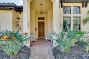 641 VENICE AVENUE, VENICE, FL 34285 - MLS#MFRA4677340