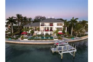 1204 HILLVIEW DRIVE, SARASOTA, FL 34239 - MLS#MFRA4677344