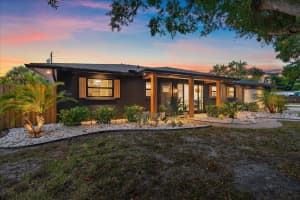 2402 WISTERIA STREET, SARASOTA, FL 34239 - MLS#MFRA4677395