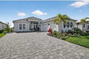 815 Blue Shell Loop, SARASOTA