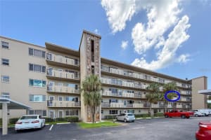 4460 Ironwood Cir #306a, BRADENTON