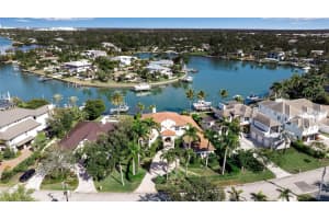 1389 TANGIER WAY, SARASOTA, FL 34239 - MLS#MFRA4677509