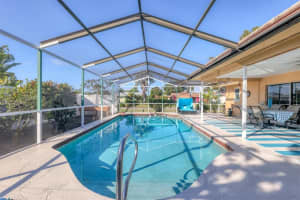 6613 15th Ave W, BRADENTON