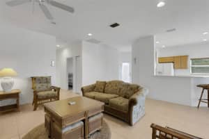 8309 SUMMER GREENS TERRACE, BRADENTON, FL 34212 - MLS#MFRA4677530