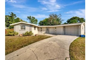 2529 CROTON AVENUE, SARASOTA, FL 34239 - MLS#MFRA4677550