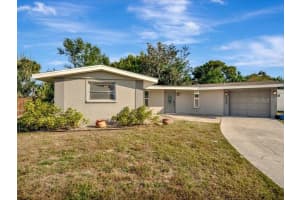2529 CROTON AVENUE, SARASOTA, FL 34239 - MLS#MFRA4677550