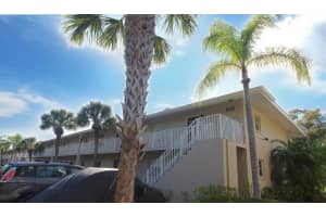 942 LA COSTA CIRCLE, SARASOTA, FL 34237 - MLS#MFRA4677639