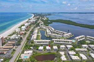 527 SUTTON PLACE, LONGBOAT KEY, FL 34228 - MLS#MFRA4677642