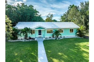 704 59TH STREET, BRADENTON, FL 34209 - MLS#MFRA4677643