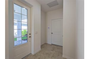 8125 STERNWAY ROAD, SARASOTA, FL 34240 - MLS#MFRA4677646