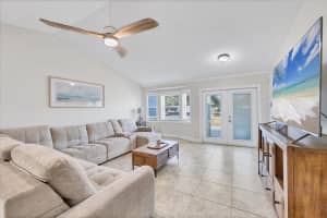 5334 SAN JOSE DRIVE, SARASOTA, FL 34235 - MLS#MFRA4677668