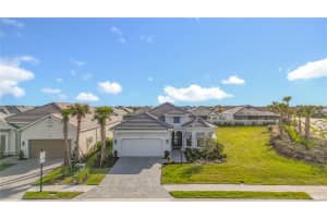 16306 ISOLA PL, LAKEWOOD RANCH, FL 34211 - MLS#MFRA4677687