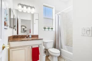 1858 VAMO DRIVE, SARASOTA, FL 34231 - MLS#MFRA4677714