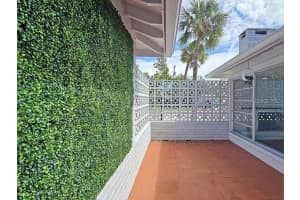 2019 CHIPPAWA PLACE, SARASOTA, FL 34234 - MLS#MFRA4677722